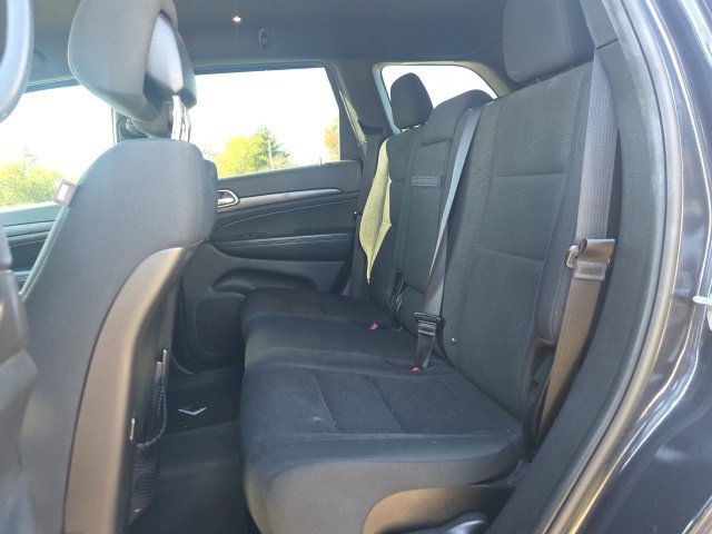 Used 2016 Jeep Grand Cherokee Laredo w/ Quick Order Package 23E AWD/4WD image 15