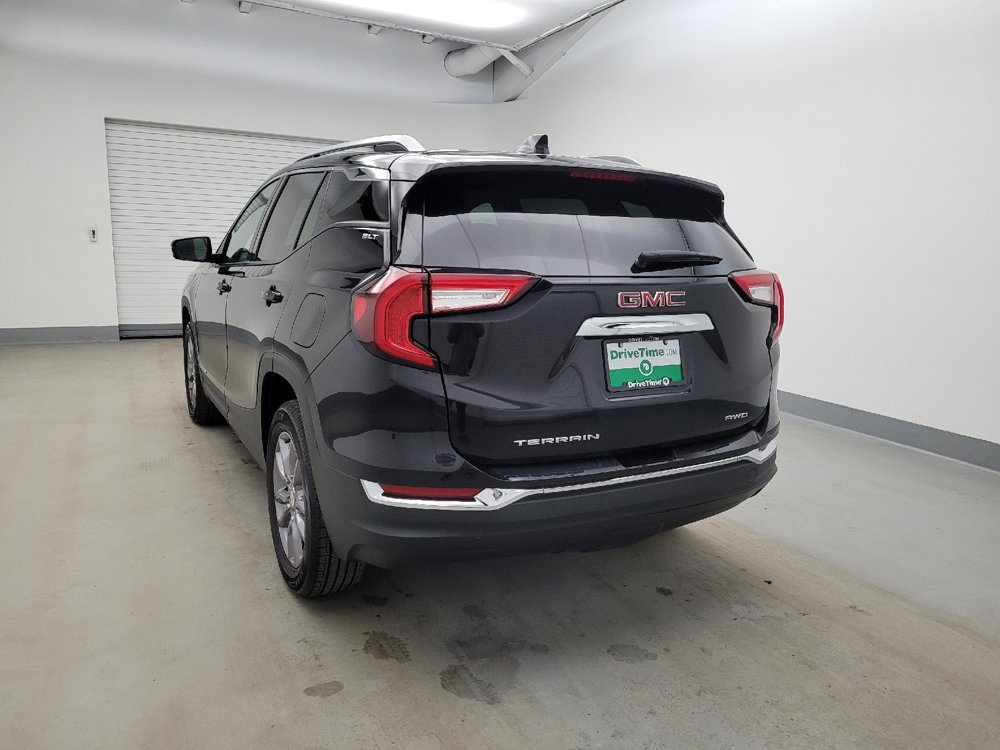 Used 2024 GMC Terrain SLT image 6