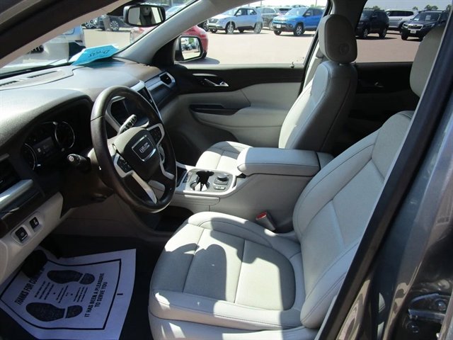 Used 2021 GMC Acadia SLT w/ Preferred Package AWD/4WD image 13