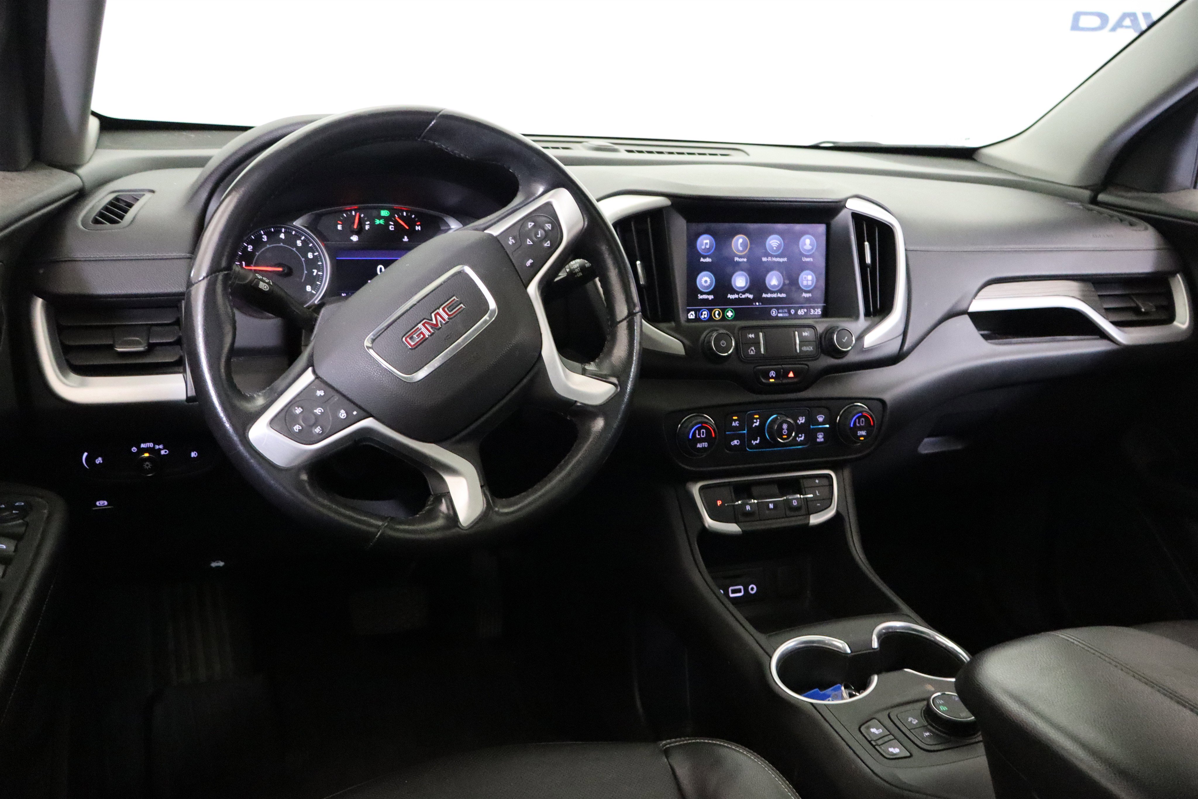 Used 2022 GMC Terrain SLT w/ LPO, Floor Liner Package AWD/4WD image 15