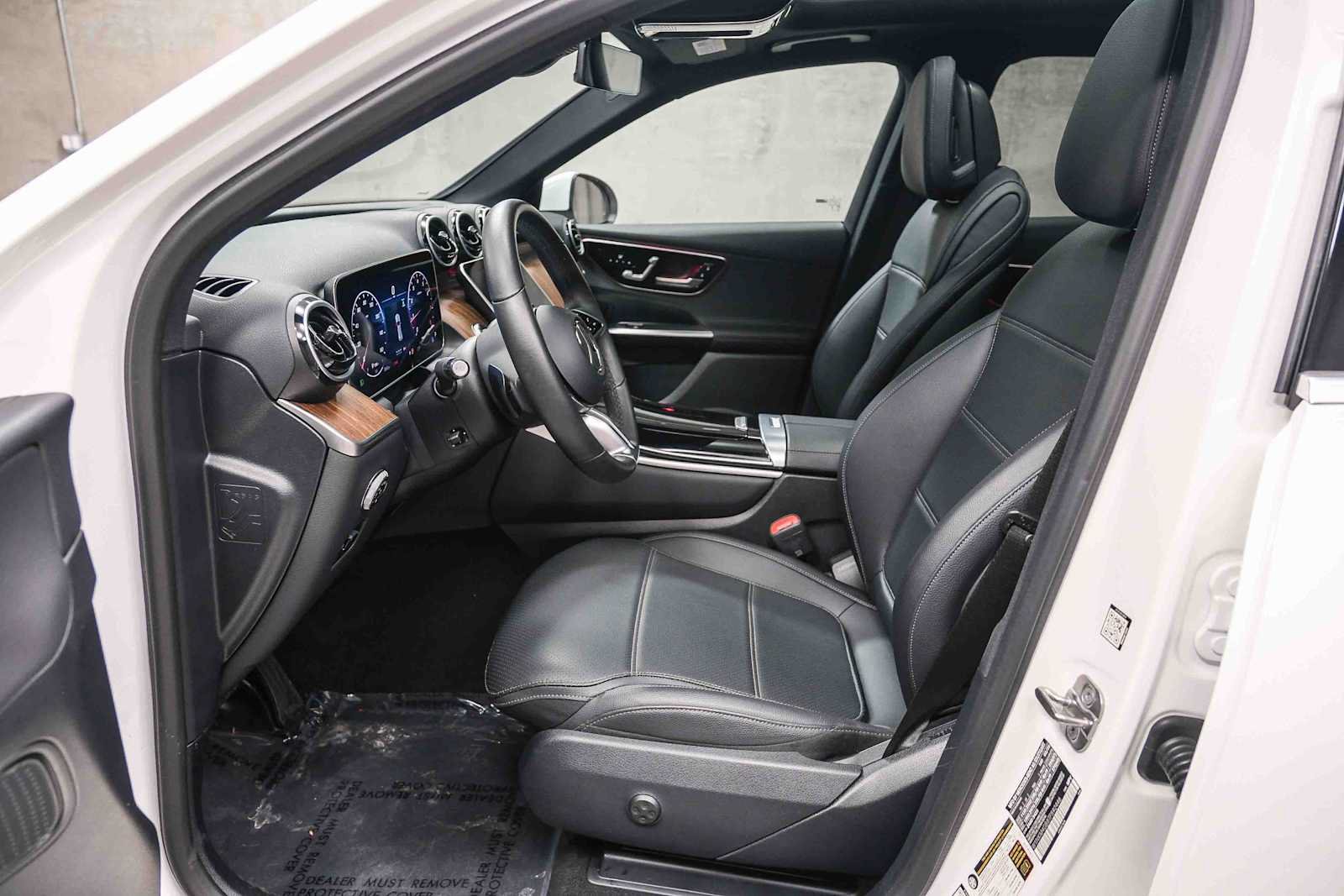 Certified 2026 Mercedes-Benz GLC 300 image 25