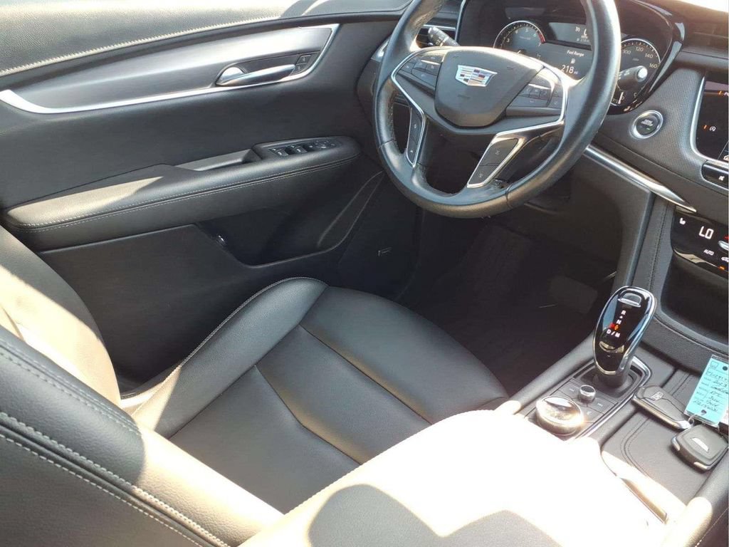 Used 2023 Cadillac XT5 Luxury FWD image 19