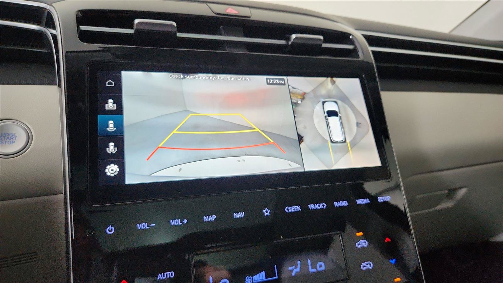Used 2024 Hyundai Tucson Limited AWD/4WD image 32