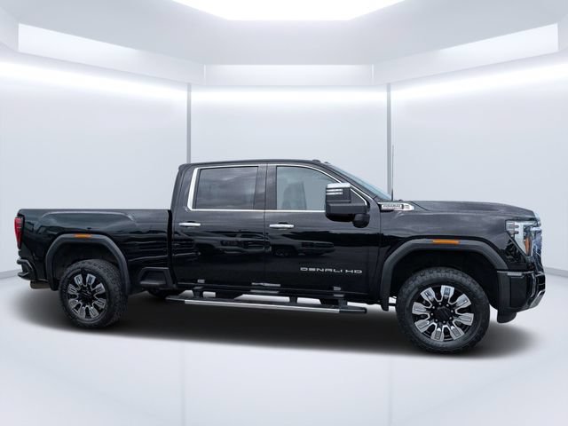 Used 2024 GMC Sierra 2500 Denali w/ Denali Reserve Package AWD/4WD image 2