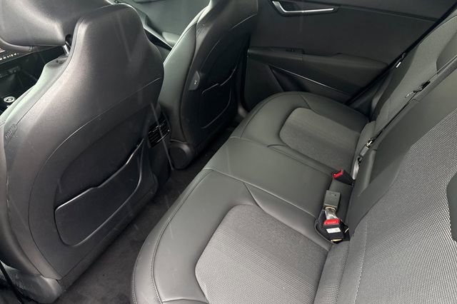 New 2026 Kia Niro Wind FWD image 14