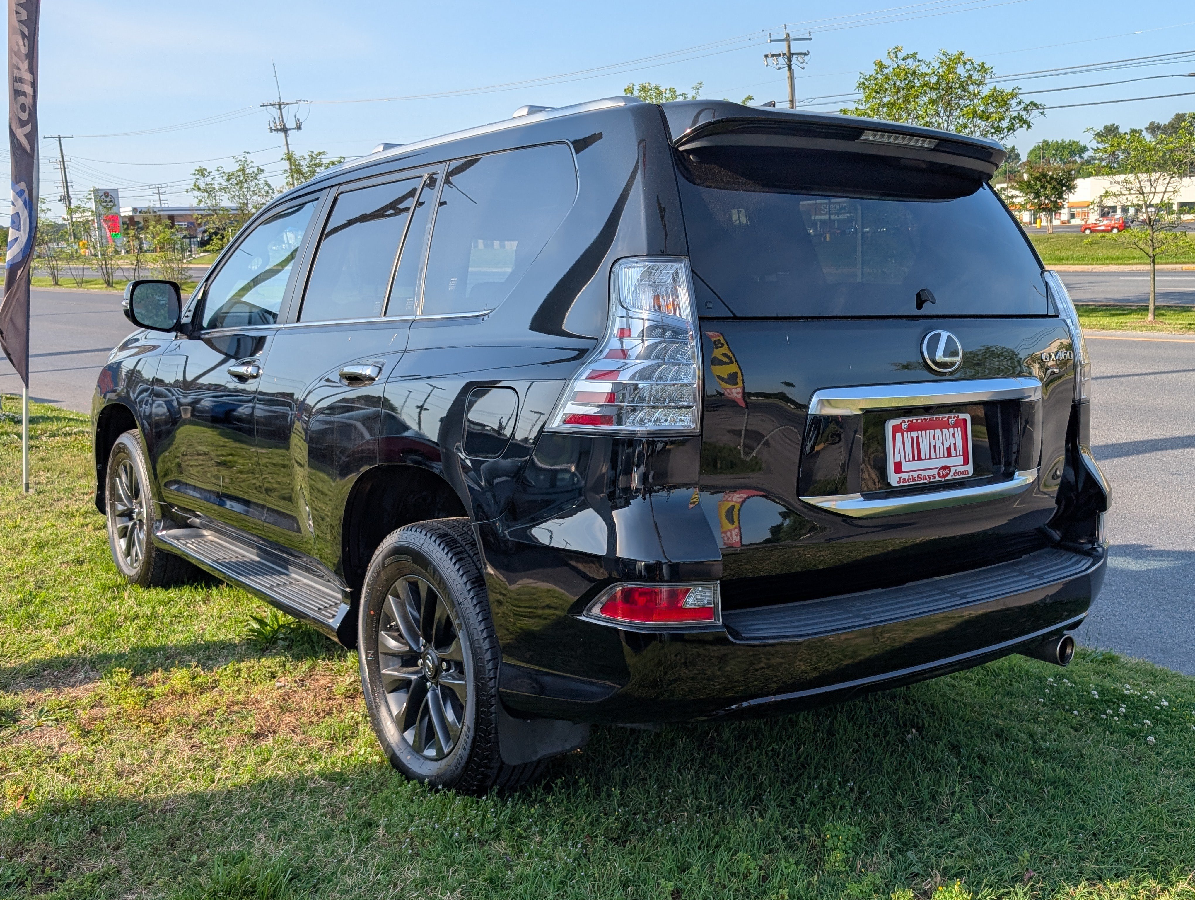 Used 2023 Lexus GX 460 Premium w/ Premium Package AWD/4WD image 5