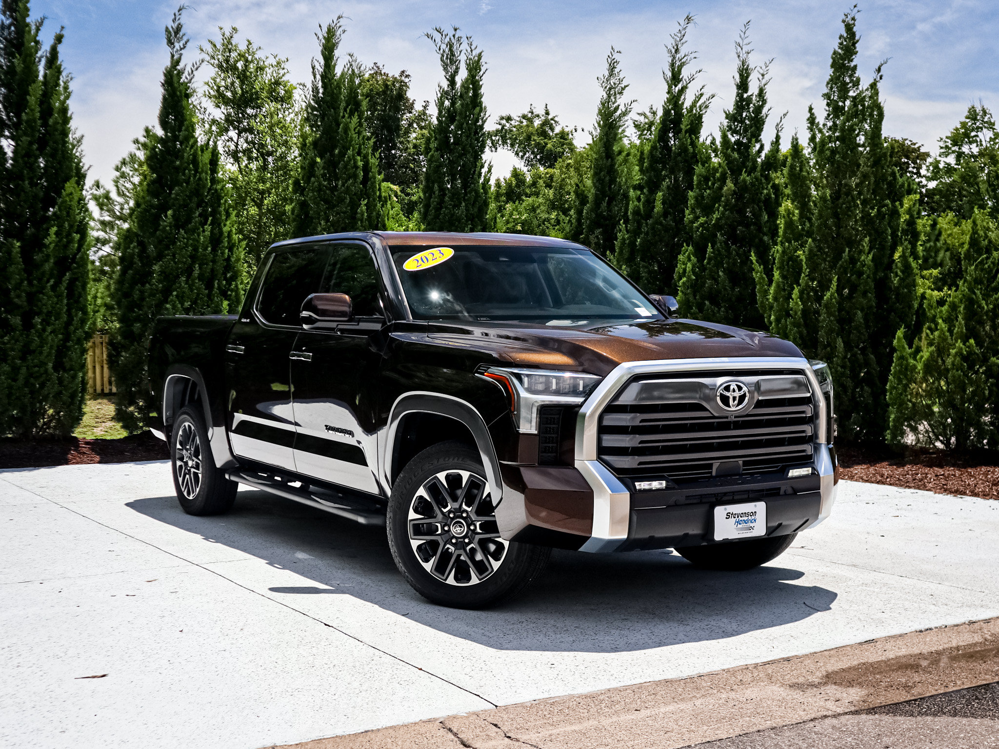 Used 2023 Toyota Tundra Limited AWD/4WD video 2