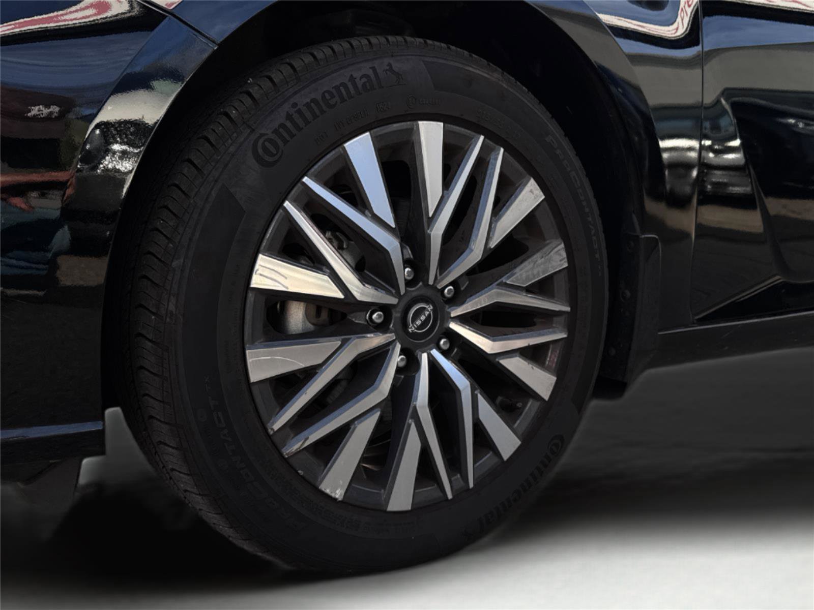 Used 2023 Nissan Altima 2.5 SV image 10