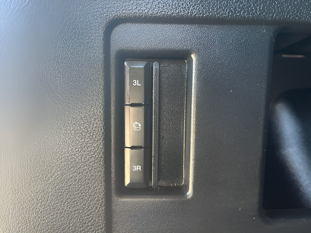 Used 2021 Ford Expedition XLT RWD image 9