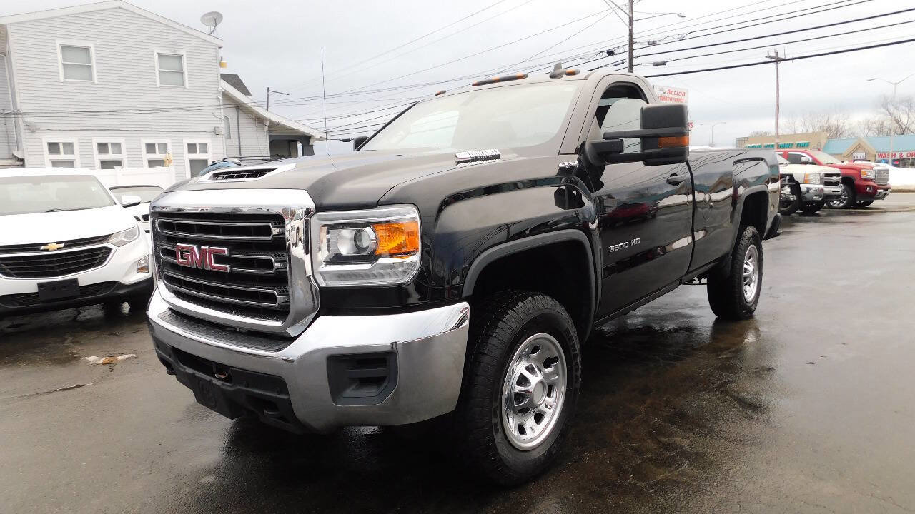Used 2017 GMC Sierra 3500 4x4 Regular Cab w/ Sierra Convenience Package image 2