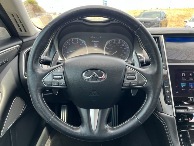 Used 2017 INFINITI Q50 Red Sport 400 AWD/4WD image 18
