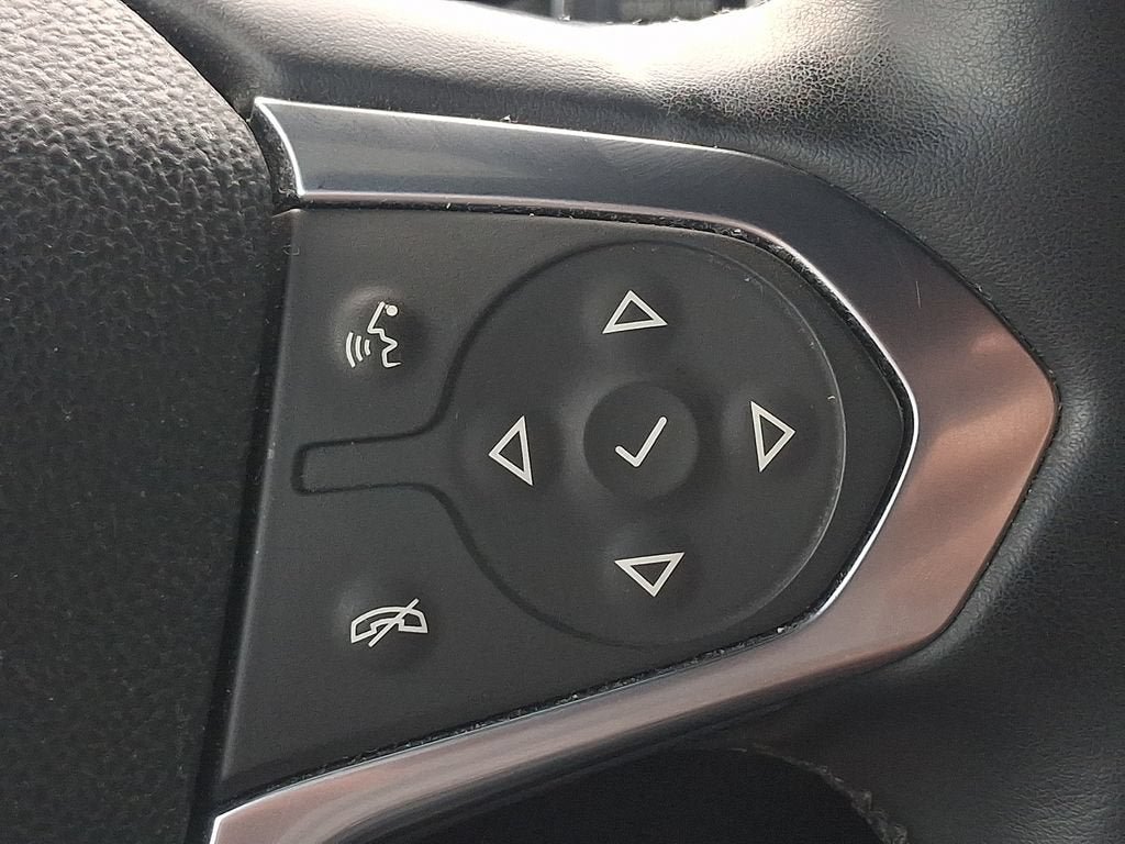 Used 2023 Chevrolet Traverse RS AWD/4WD image 22