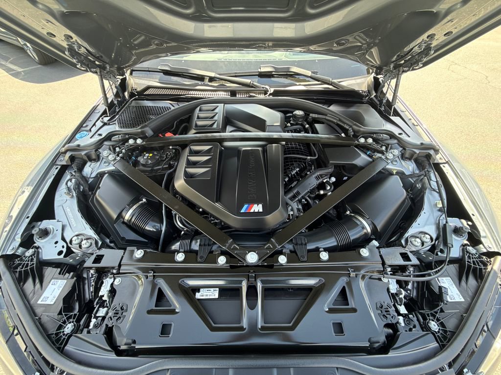 Used 2026 BMW M4 Competition RWD image 8