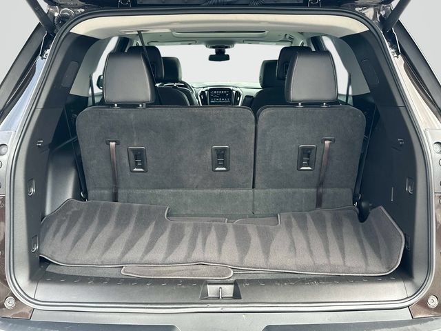 Used 2018 Chevrolet Traverse LT FWD image 19