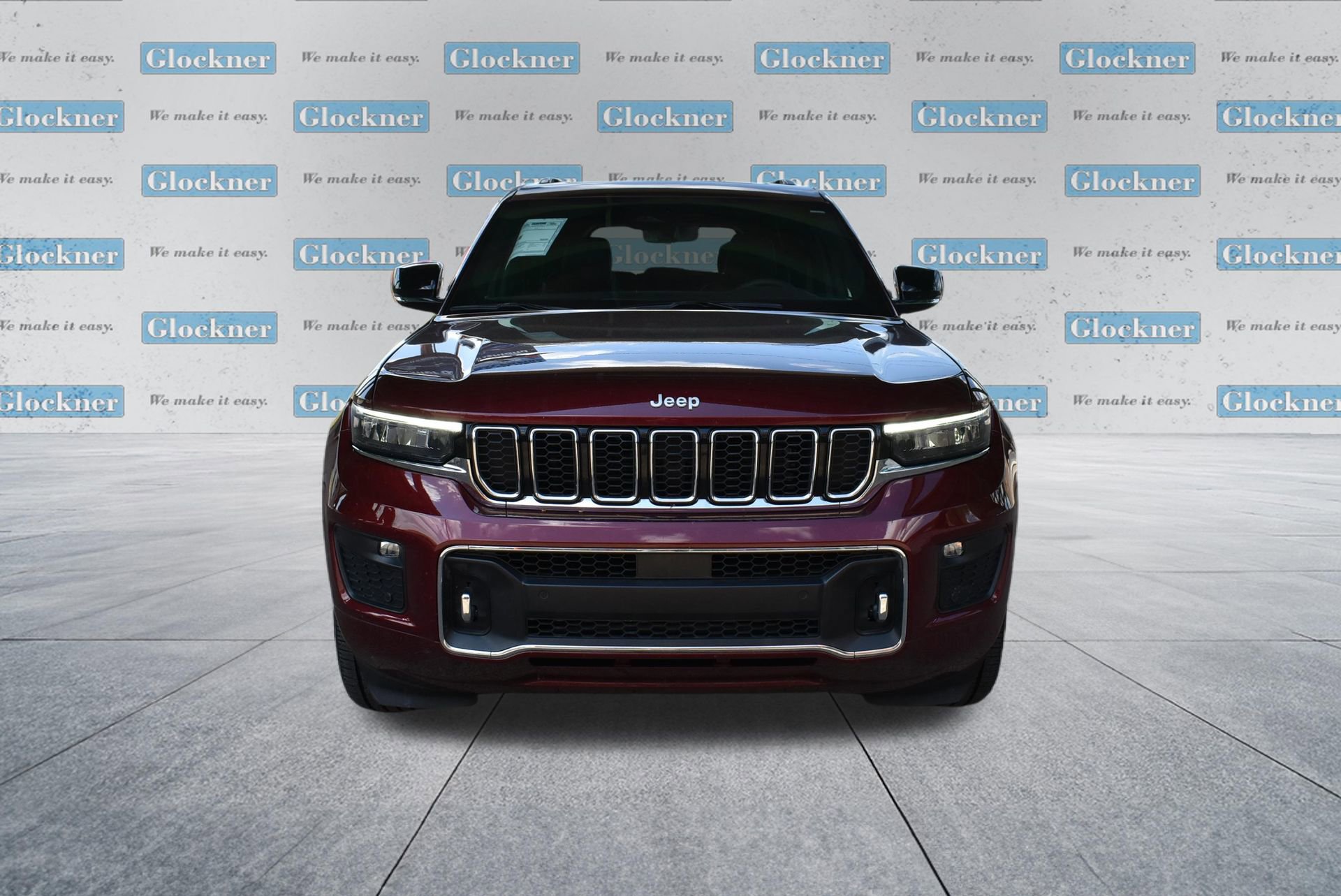 Used 2024 Jeep Grand Cherokee Overland w/ Luxury Tech Group IV AWD/4WD image 2