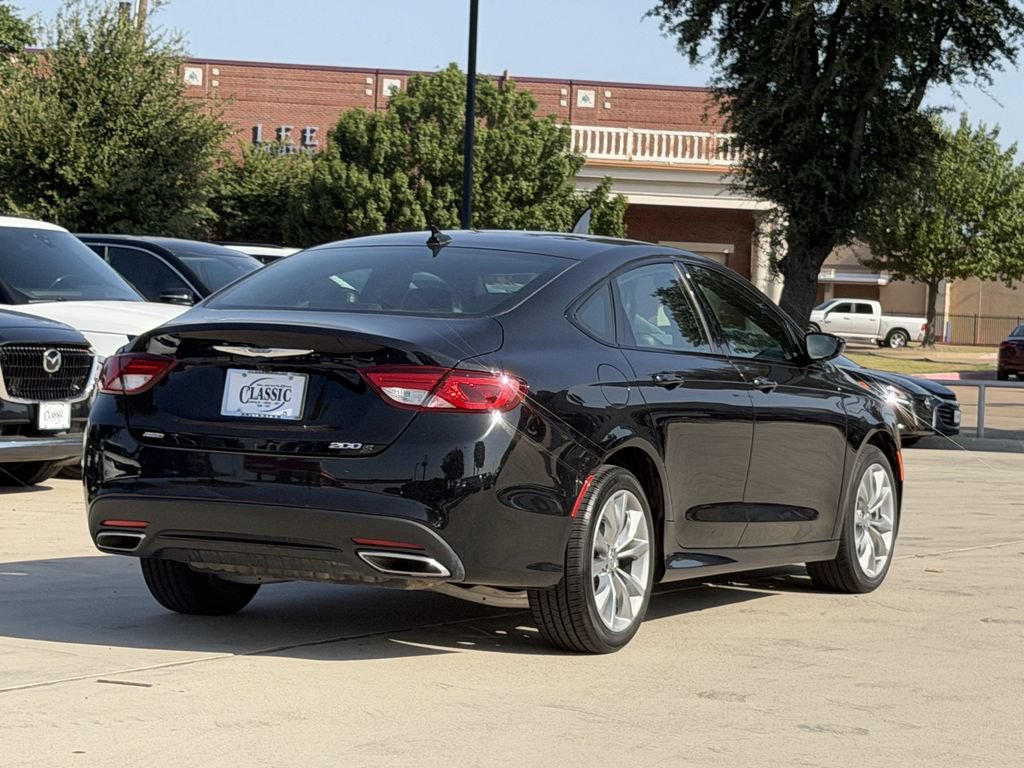 Used 2015 Chrysler 200 S w/ Navigation & Sound Group I AWD/4WD image 4