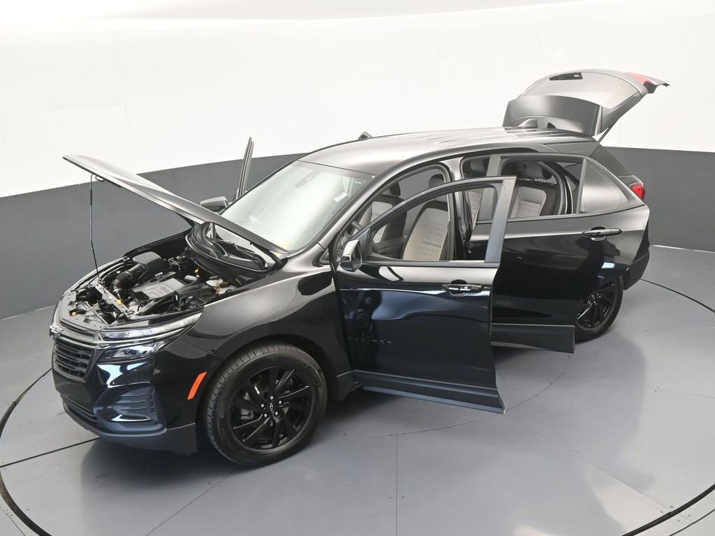 Used 2024 Chevrolet Equinox LS w/ Midnight Edition FWD image 58