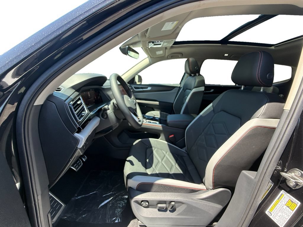 New 2026 Volkswagen Atlas Peak Edition AWD/4WD image 9