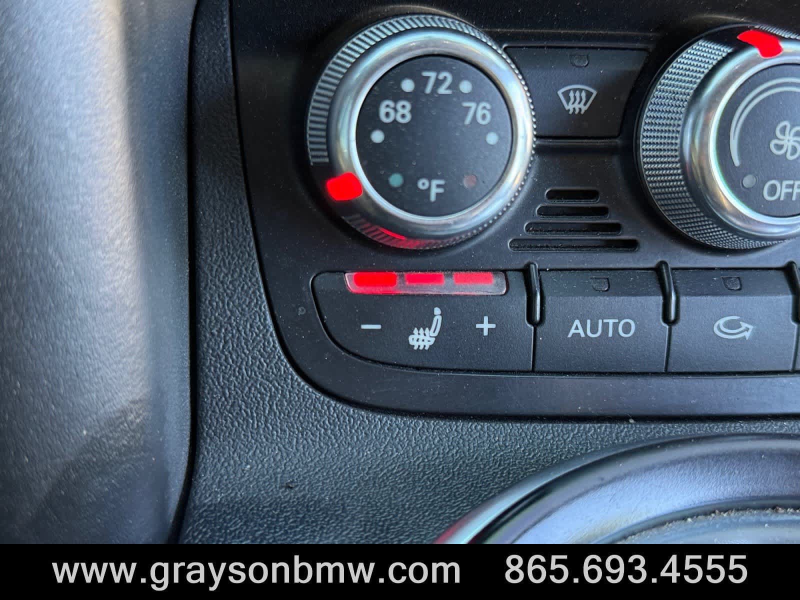 Used 2011 Audi R8 V10 AWD/4WD image 25