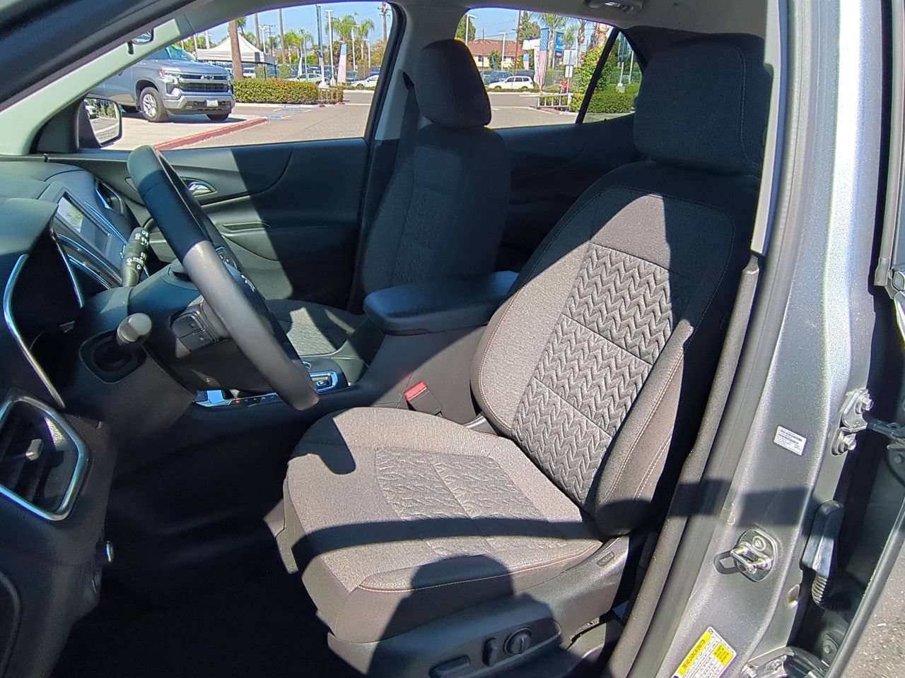 Used 2024 Chevrolet Equinox LT AWD/4WD image 18