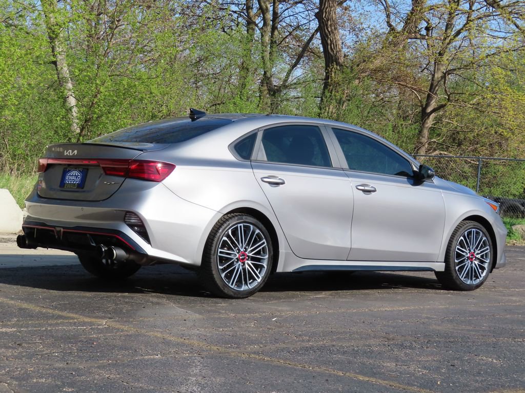 Used 2024 Kia Forte GT FWD image 3