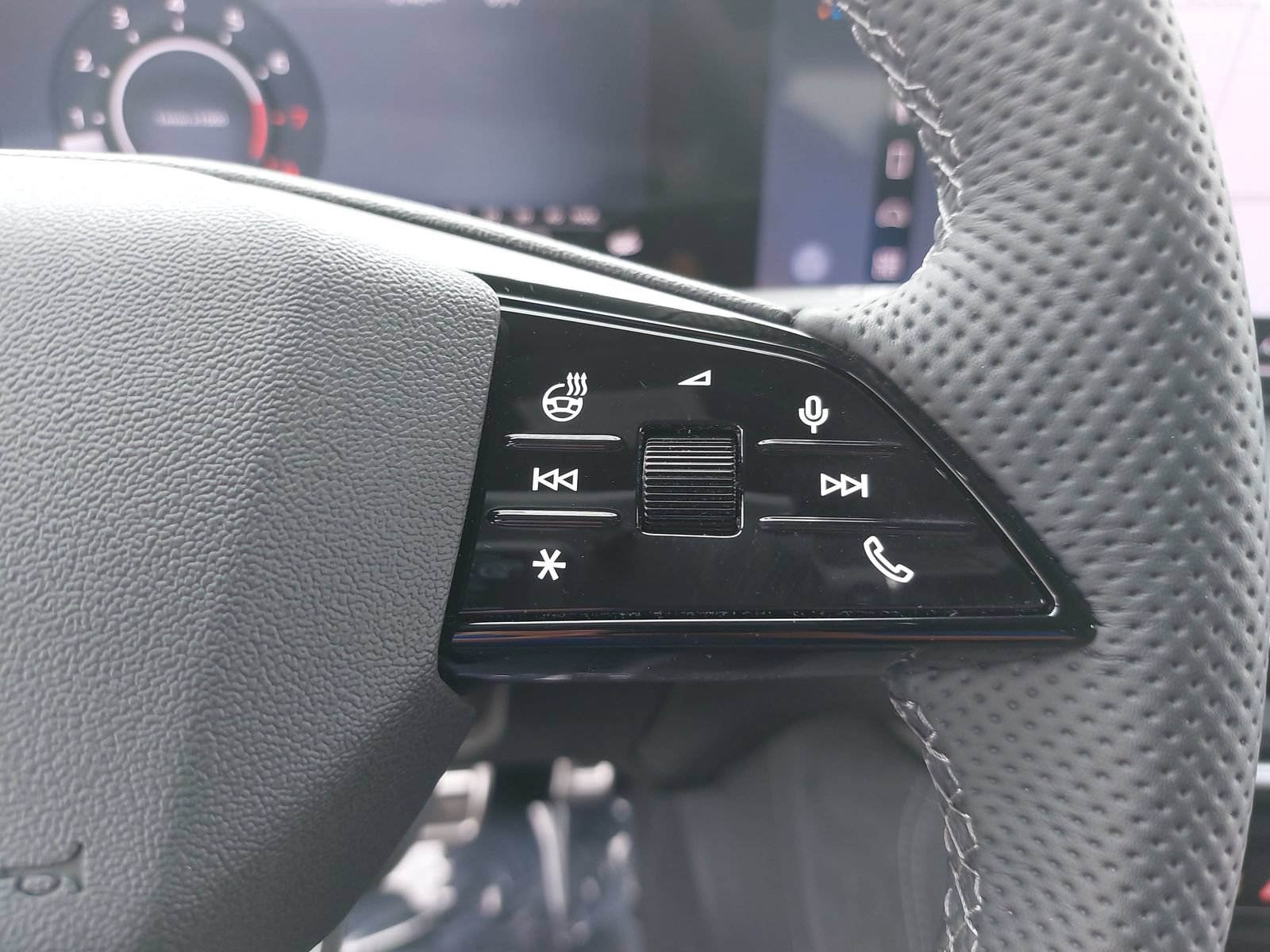 New 2026 Audi SQ5 Premium Plus AWD/4WD image 18