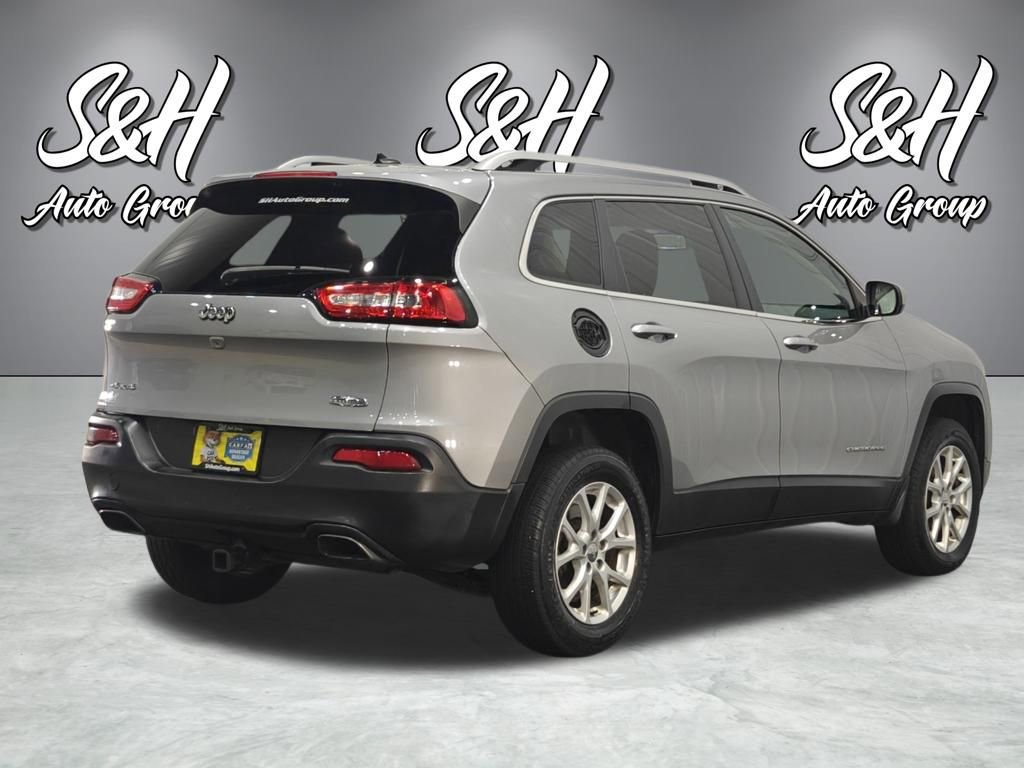 Used 2015 Jeep Cherokee Latitude w/ Cold Weather Group image 17