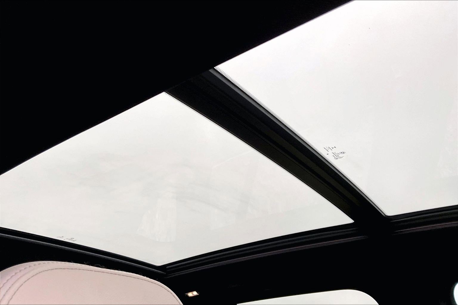 Used 2020 BMW X5 xDrive40i w/ Premium Package image 20