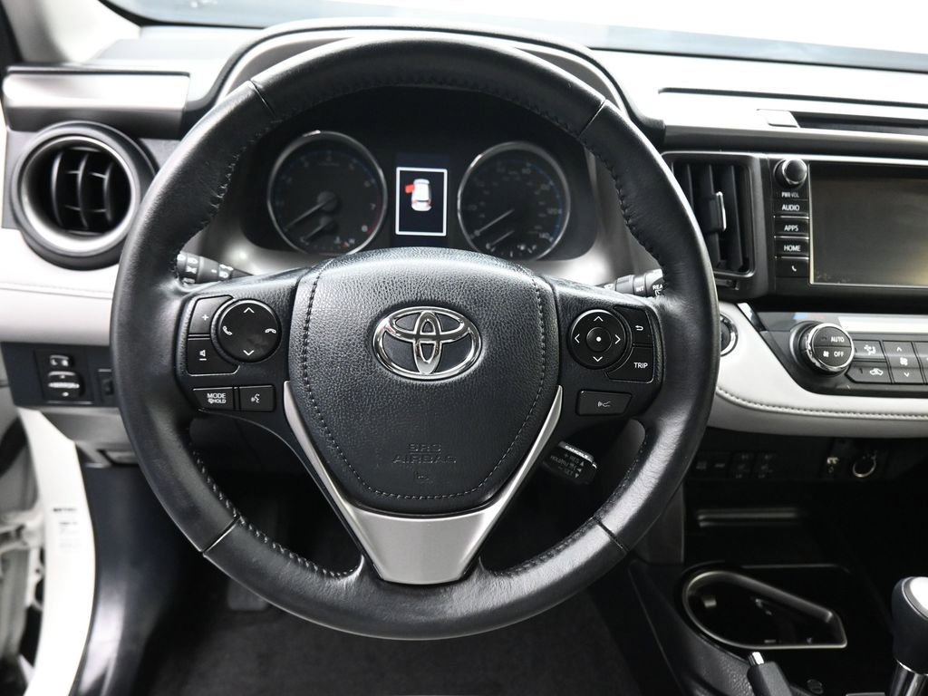Used 2018 Toyota RAV4 Limited image 14