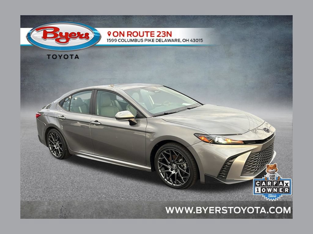 Used 2025 Toyota Camry SE w/ Convenience Package