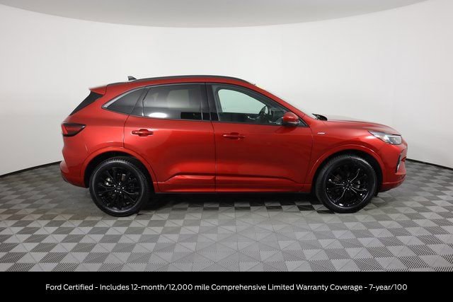Certified 2023 Ford Escape ST-Line Elite image 3