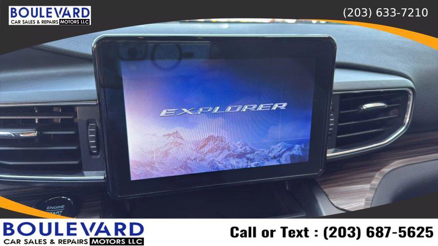 Used 2020 Ford Explorer Limited w/ Class III Trailer Tow Package image 15