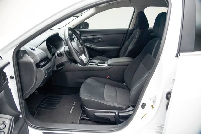 Used 2025 Nissan Sentra SV w/ All-Weather Package FWD image 15
