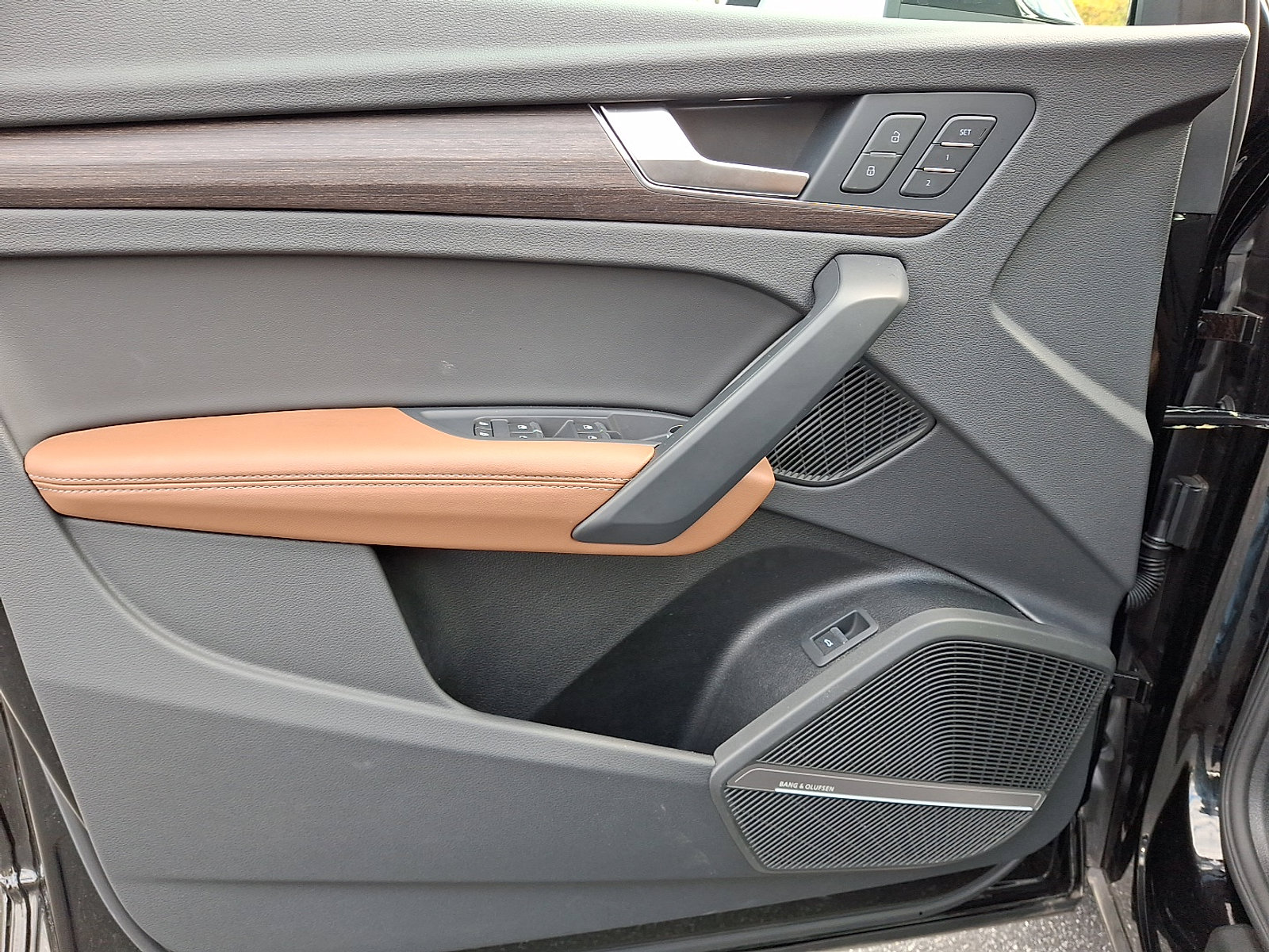 Used 2025 Audi Q5 2.0T Premium Plus image 13