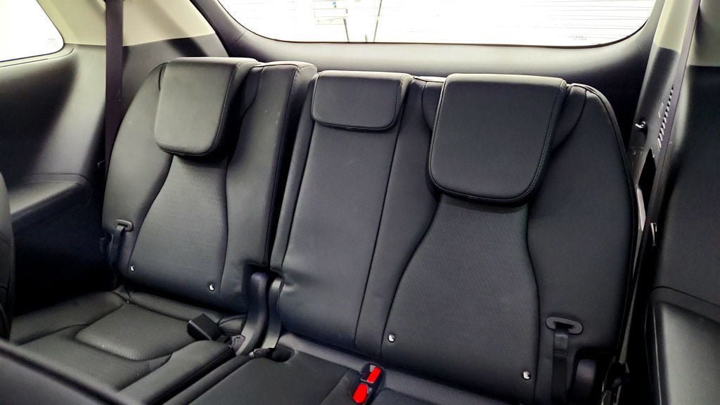 Used 2025 Kia Carnival SX Prestige FWD image 23