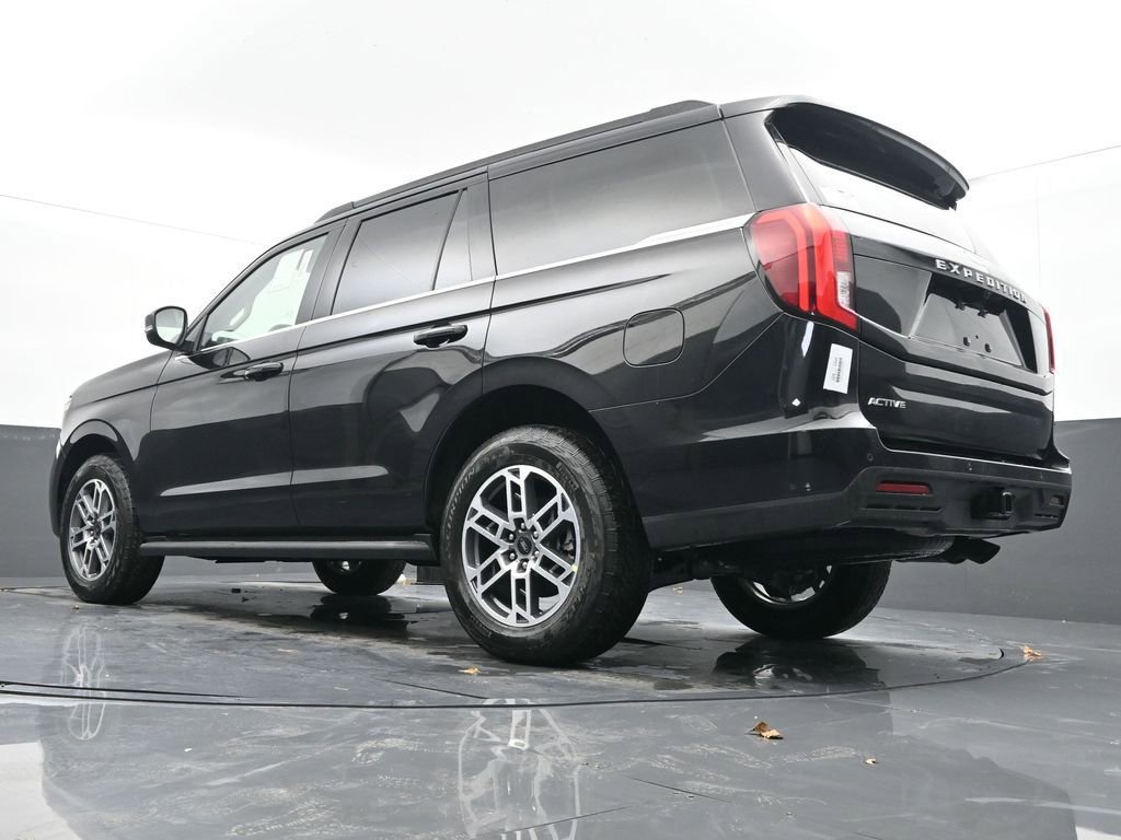 New 2026 Ford Expedition Active image 45