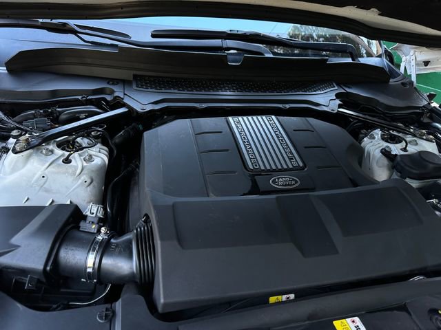 Used 2016 Land Rover Range Rover Supercharged image 42