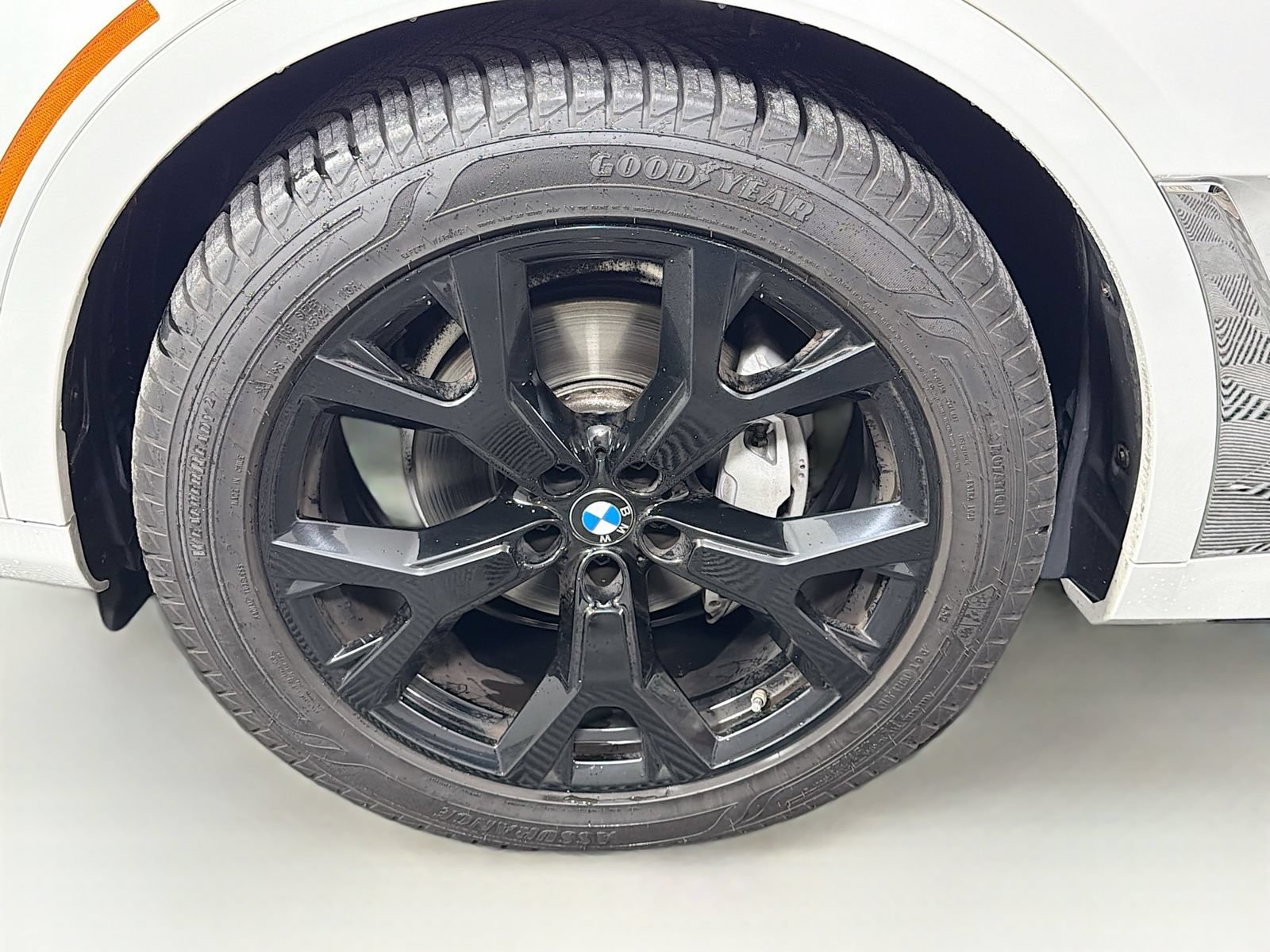 Used 2021 BMW X7 xDrive40i w/ Premium Package AWD/4WD image 34