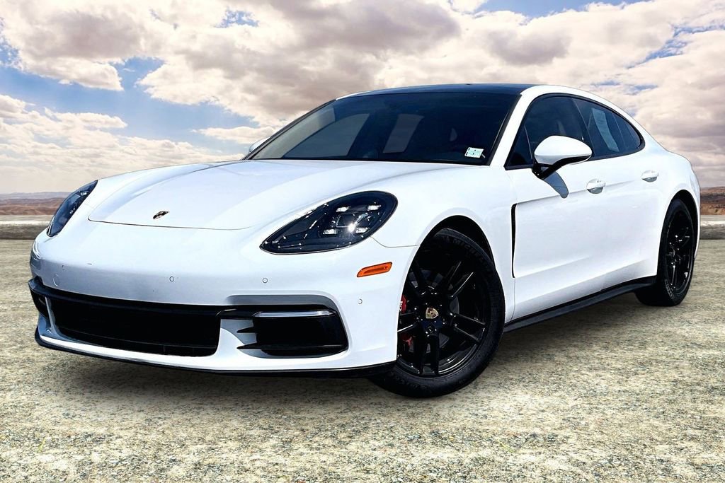 Used 2018 Porsche Panamera 4 image 3