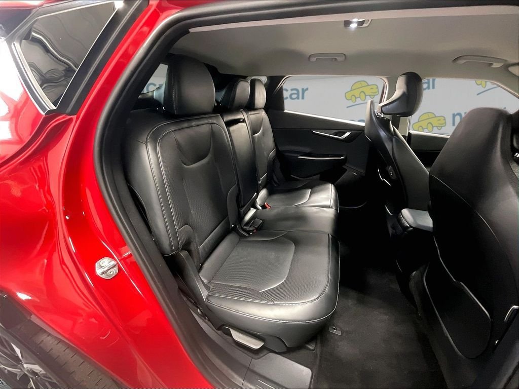Used 2022 Kia EV6 Wind w/ Wind Technology Package AWD/4WD image 16