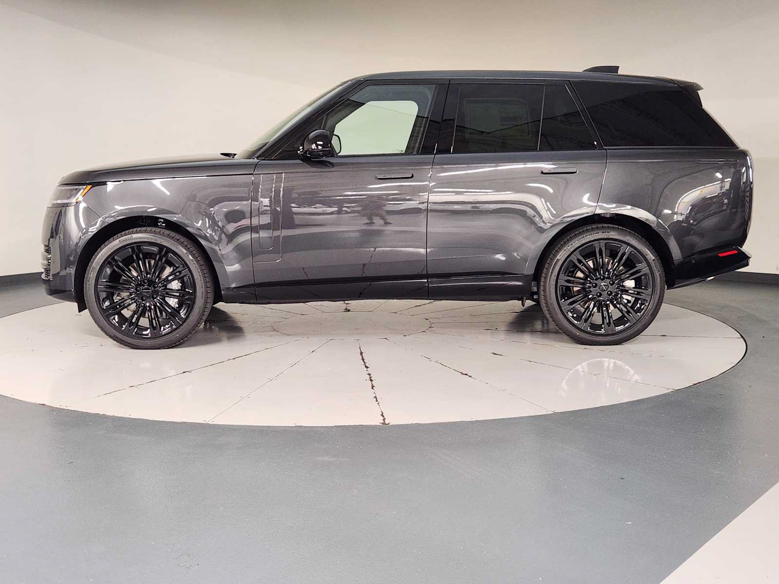 New 2026 Land Rover Range Rover SE AWD/4WD image 5