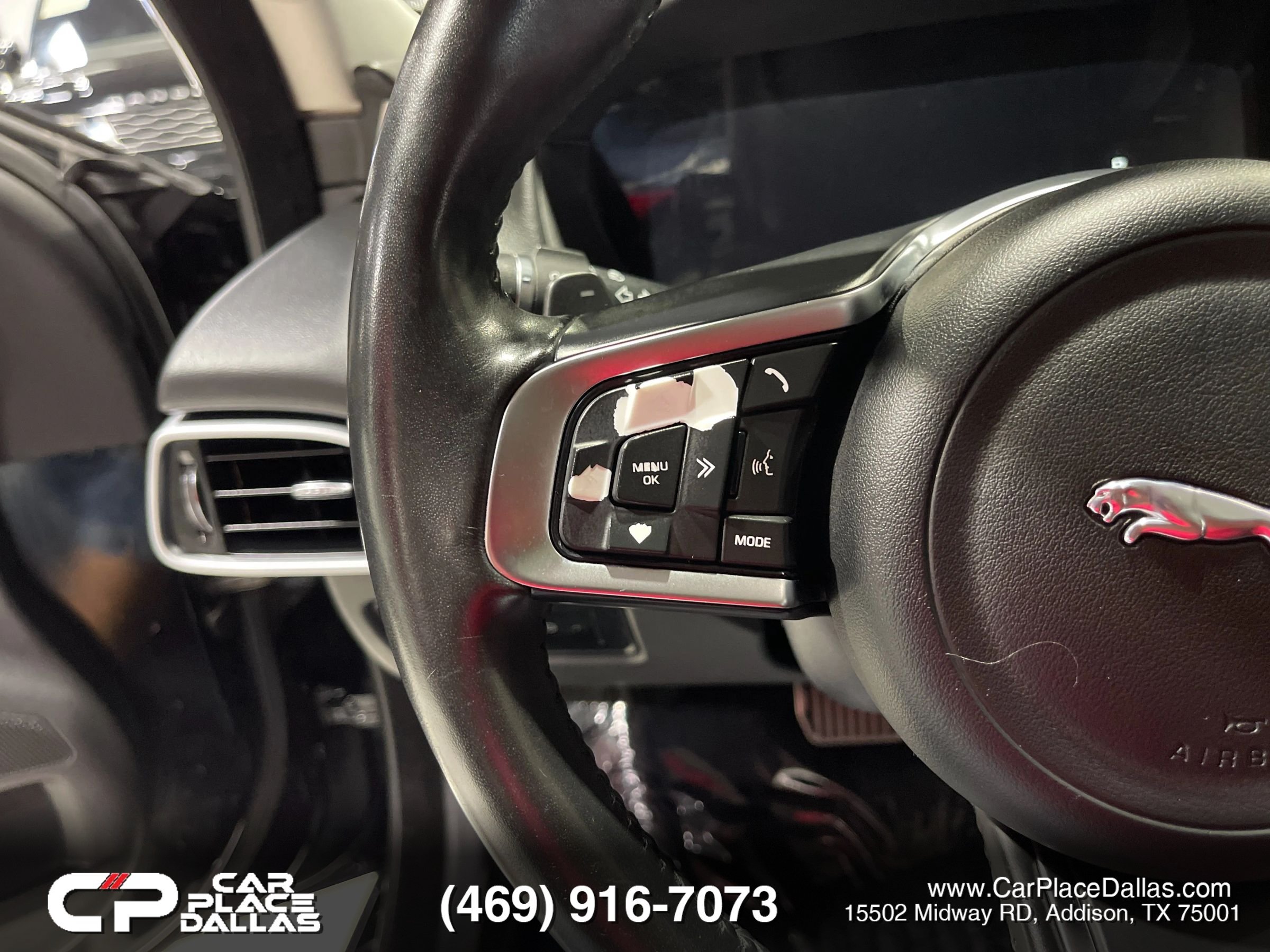 Used 2019 Jaguar XE Prestige RWD image 32