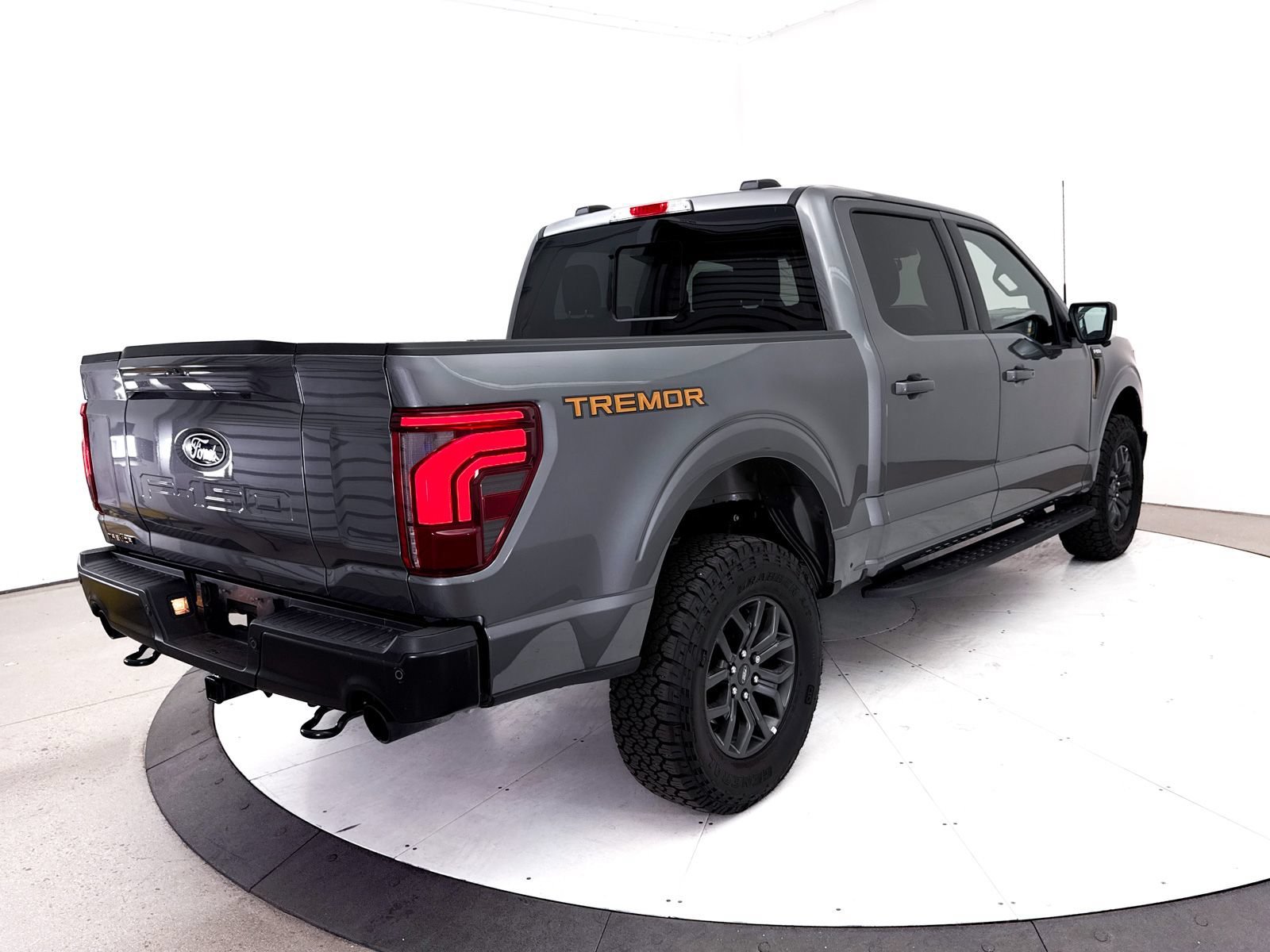 Used 2025 Ford F150 Tremor w/ Equipment Group 402A High AWD/4WD image 22