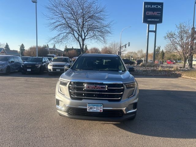 Used 2025 GMC Acadia Elevation AWD/4WD image 2