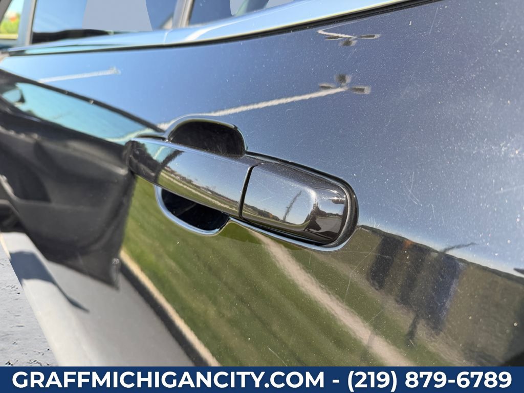Used 2024 Chevrolet Equinox LT AWD/4WD image 35