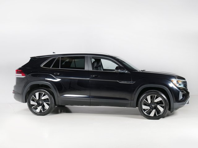 Used 2024 Volkswagen Atlas Cross Sport SE AWD/4WD image 30