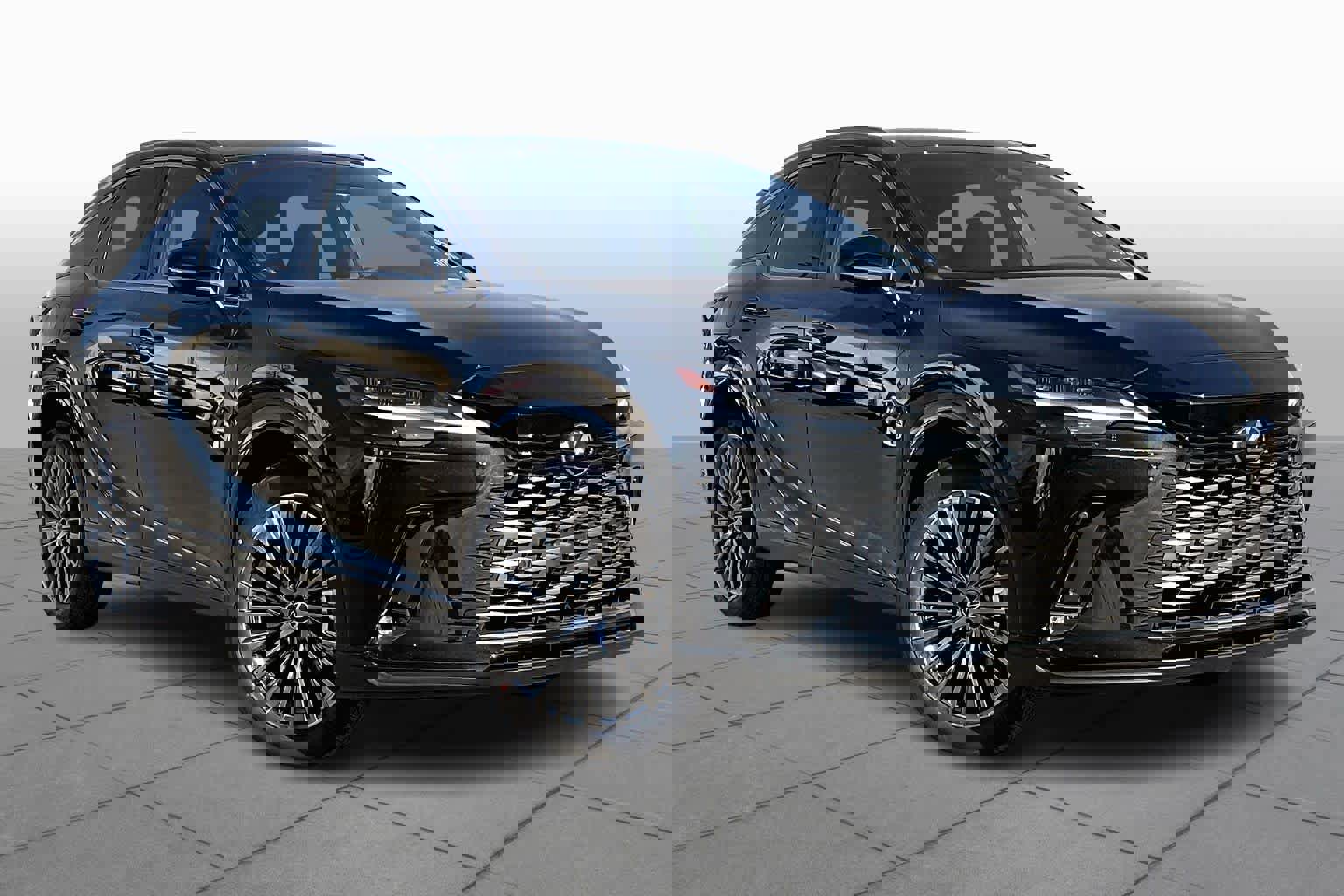 New 2026 Lexus RX 450h Luxury image 2