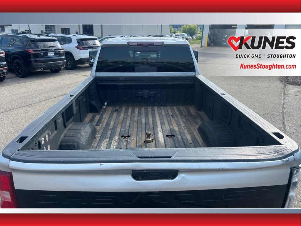 Used 2020 Chevrolet Silverado 3500 LTZ w/ LTZ Plus Package AWD/4WD image 12
