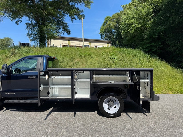 Used 2023 Ford F450 XL AWD/4WD image 11