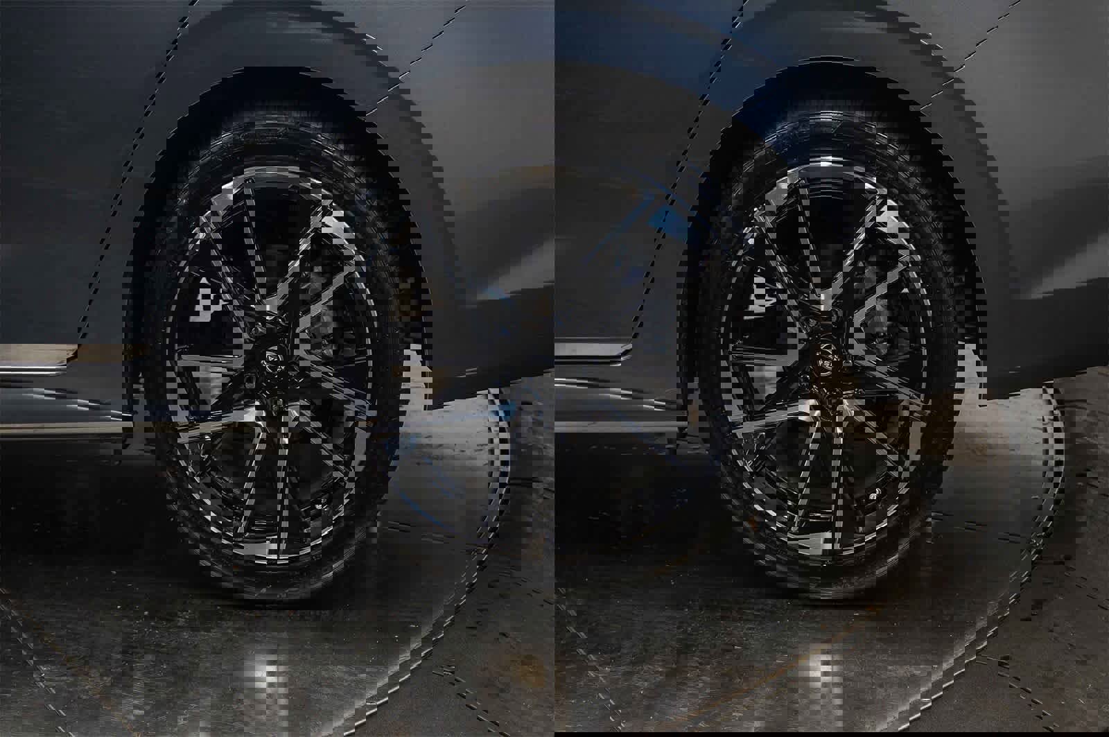 Used 2025 Nissan Sentra SR image 10